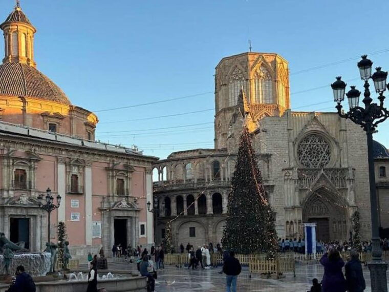 Valencia: Medieval City Guided Walking Tour - Itinerary Details