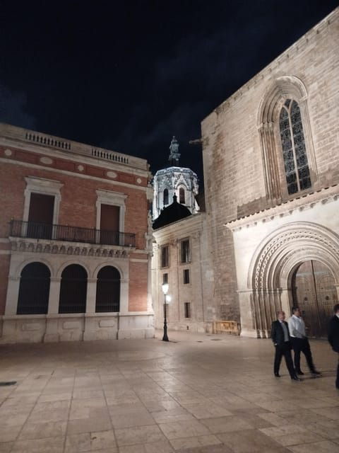 Valencia: Mystical Journey of Spirit and Secrets - Navigating the Enchanting Streets