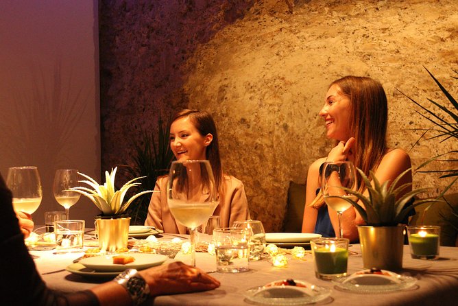 Valencia Old Town Tour With Wine & Tapas in 11th Century Historic Monument - Food and Wine Experience
