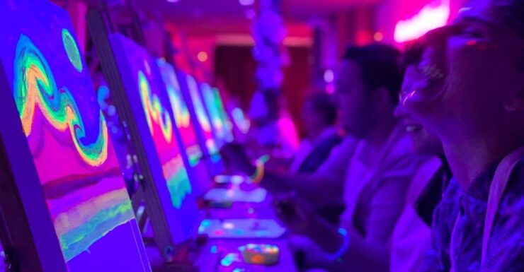Valencia: Paint a Fluorescent Painting and Drink Wine - Activity Details