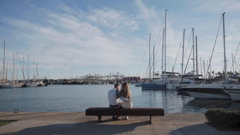 Valencia: Photo Shooting at the Beach With Pro Photographer - Good To Know