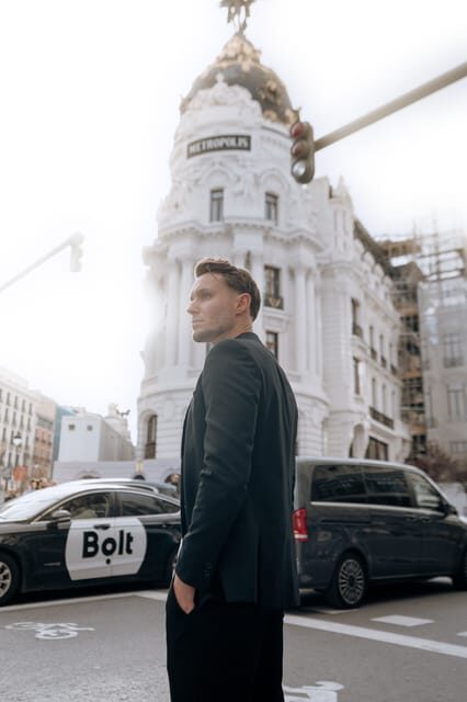 Valencia Private City of Arts and Science Photo session - Exploring the Experience in Depth