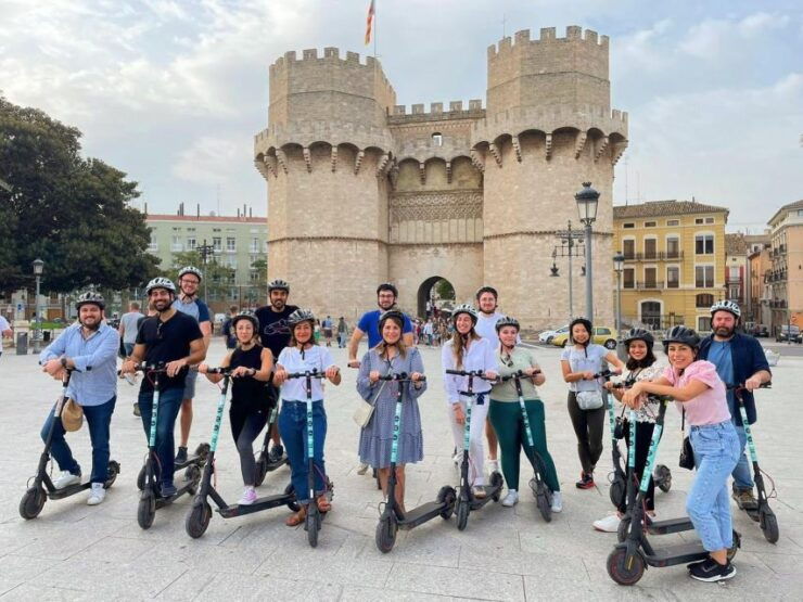 Valencia: Private City Tour on Bike,E-Bike&E-Scooter - Activity Details