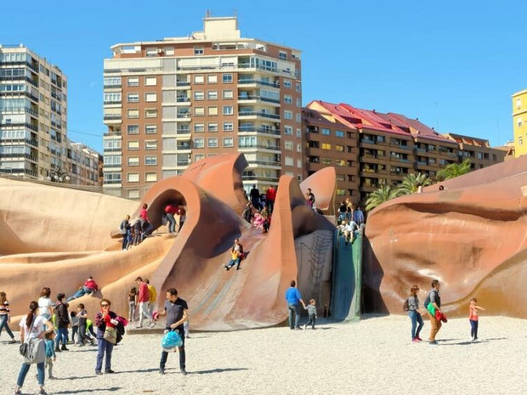 Valencia: Private Family Tour With Churros, Parks & Museum - Family-Friendly Features