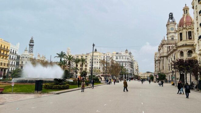 Valencia: Private Guided Tour by E-Scooters - Flexibility and Adaptability