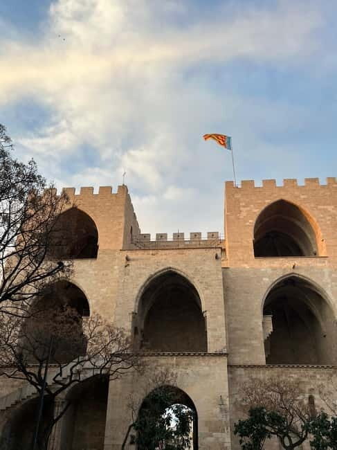 Valencia: Roman Heritage tour with Tapas & Beer! - Who Is This Tour Best For?