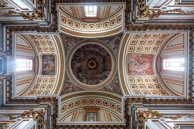 Valencia: San Nicolás, Silk Museum and Santos Juanes Church - Common Questions
