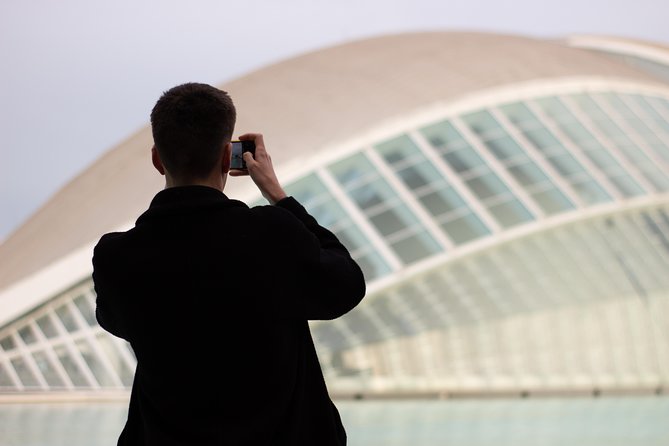 Valencia Shore Excursion With Rooftop Tapas and Wine Tasting - The Sum Up