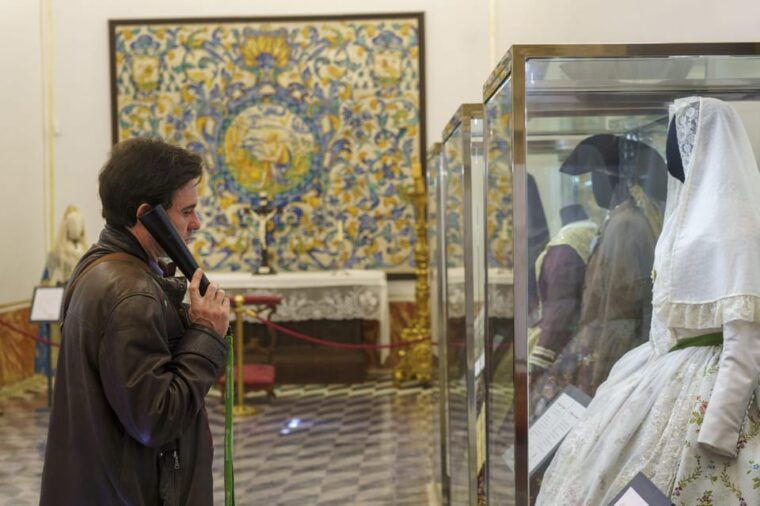 Valencia: Silk Museum Entry Ticket - Visitor Guidelines and Recommendations