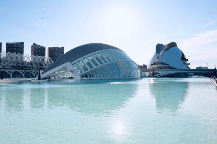 Valencia: the Best 25 Spots in the City by Bike! - Frequently Asked Questions