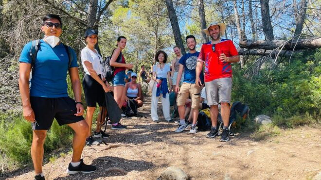Valencia to Montanejos: Rafting, Kayaking, and Hiking - Kayaking Serene River Landscapes