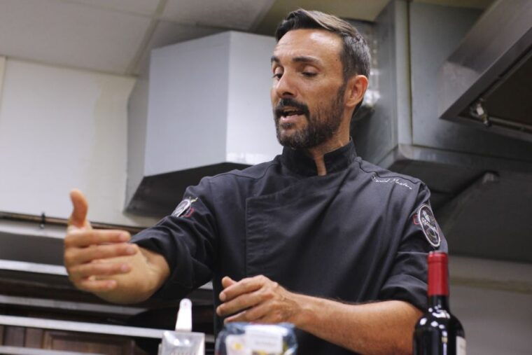 Valencia: Traditional Paella Cooking Class and Dinner - Culinary Journey and Dining