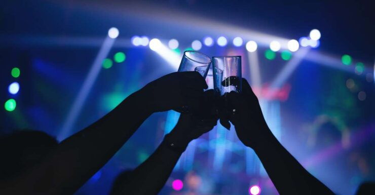 Valencia VIP: Bar-Hopping, Free Shots, Cocktail and Disco - Experience Highlights
