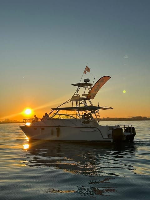 Valencia: VIP Sunset Cruise in Catamaran With Drink - Good To Know