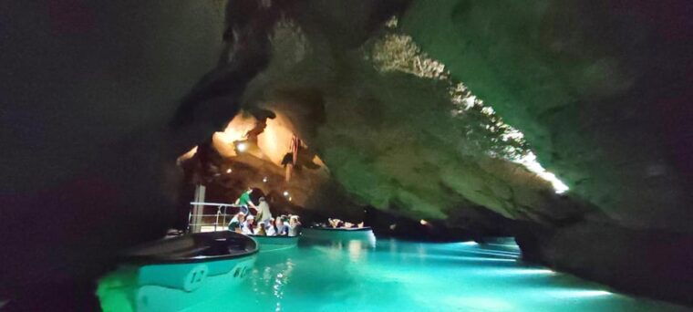 Valencia: Visit by Boat to the Caves of Sant Josep - Limited Group Size for an Intimate Experience