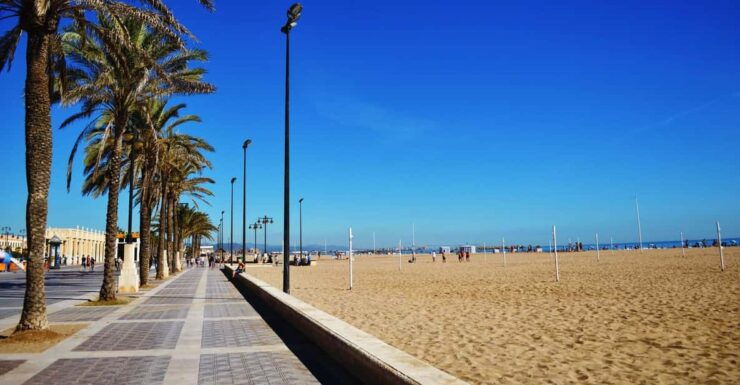 Valencia's Beaches, City of Arts, and Cabanyal - Itinerary and Highlights