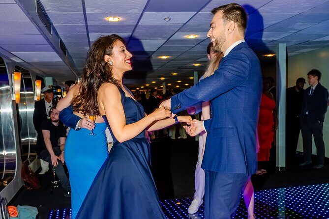 Valentine's Day Dinner Cruise in New York - Authentic Experiences Based on Feedback