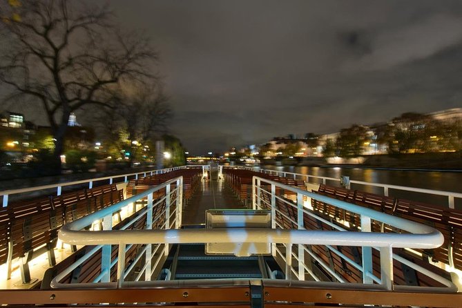 Valentines Day Seine River Champagne Cruise - What To Expect