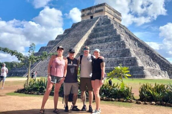 Valladolid: Chichen Itza and 3 Cenotes Tour - Tour Highlights