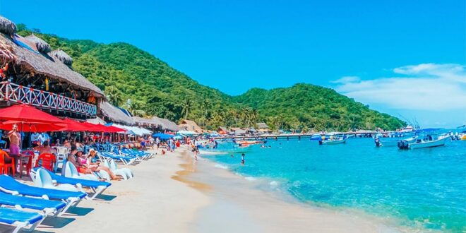 Vallarta: Arcos De Mismaloya Boat Tour & Snorkel + Beach - Guided Experience