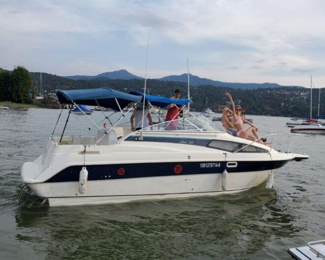 Valle De Bravo: 26 Feet Yacht Rental Experience - Frequently Asked Questions