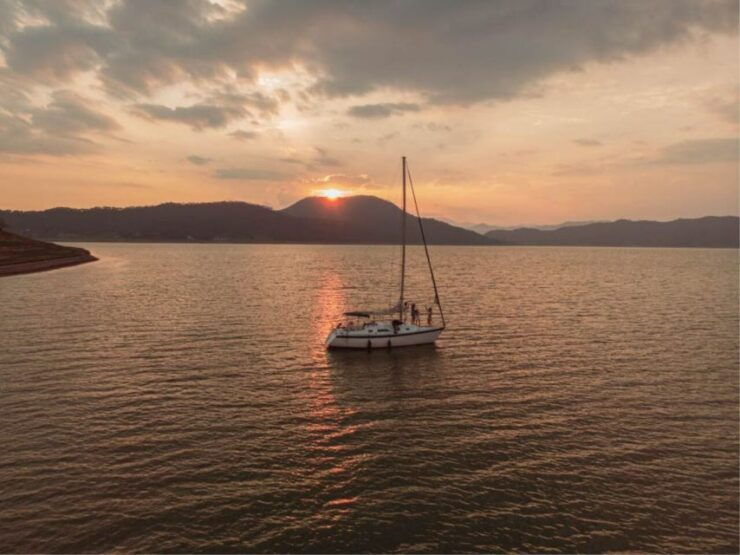 Valle De Bravo: Sailboat - Activity Details