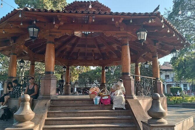 Valle de Bravo: Walking Tour & Ride a Jet Ski from Mexico City - FAQs