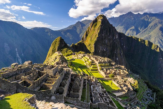 Valle Sagrado Machu Picchu By Train (2 Days) - Customer Support and Assistance