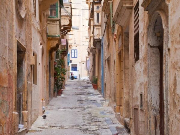 Valletta: Capture the Most Photogenic Spots With a Local - Frequently Asked Questions