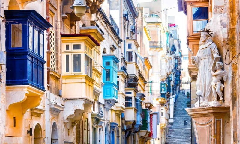 Valletta Full-Day Guided Tour in French w/ Lunch & Transport - FAQ