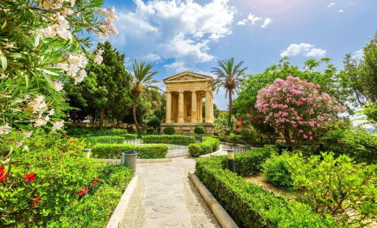 Valletta: Guided Walking Tour With Optional Cathedral Tour - Tour Duration and Cancellation Policy
