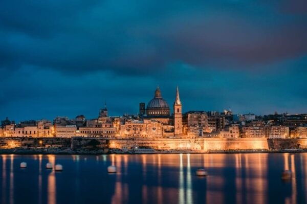 Valletta : Highlights & Hidden Gems Walking Tour - Recommended Attire and Footwear