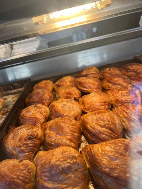 Valletta Walking Tour With Food Tasting - Experience Highlights