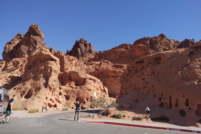 Valley of Fire State Park Tour W/Private Option (2-6 People) - Hassle-free Transfers and Small Group Sizes