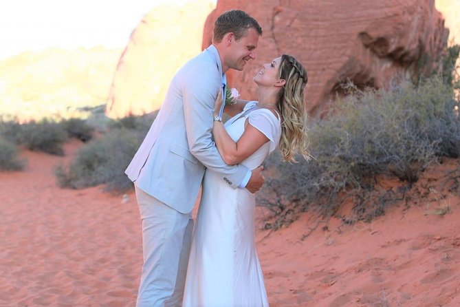 Valley of Fire Wedding by Private Limousine - Successful Wedding Experiences
