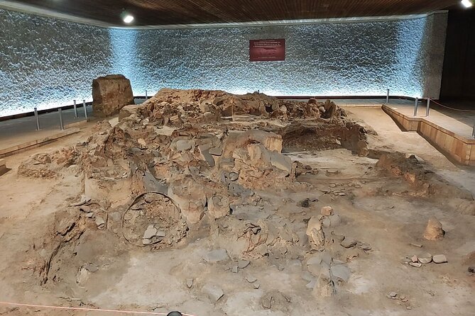 Valley of the Thracian Kings and Augusta Trayana Tour - Included Amenities