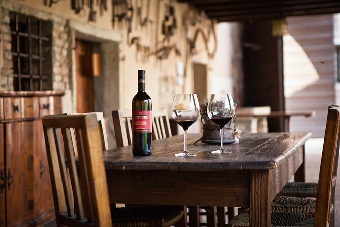 Valpolicella Wine Tour and Tasting in Medieval Court - Medieval Court Setting Details