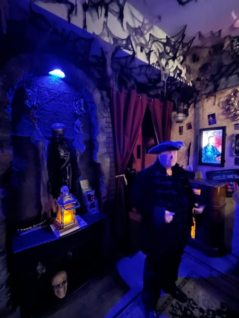 Vampire Ghost Adventures: Walking Tour With Haunted Objects - Important Information