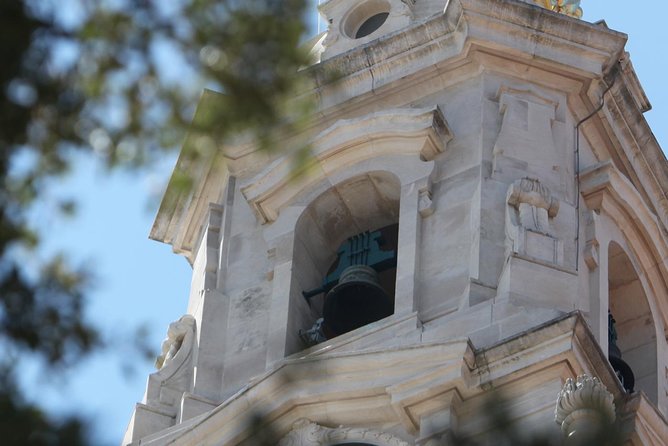 VAN PRIVATE TOUR Fátima, Nazaré & Óbidos - Pricing and Booking Details