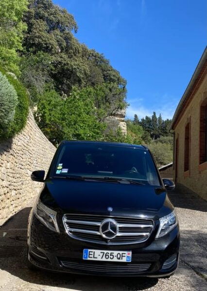 VAN Transfer, VAN Tour , Private Driver - Comfort and Accessibility Features