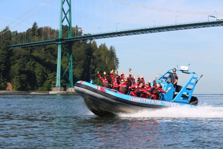 Vancouver: 3-Hour Bowen Island Boat Cruise With Dinner - Experience Highlights