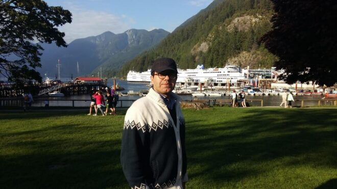 Vancouver and North Shore Grand City Tour With Your Luggage - Pickup and Return