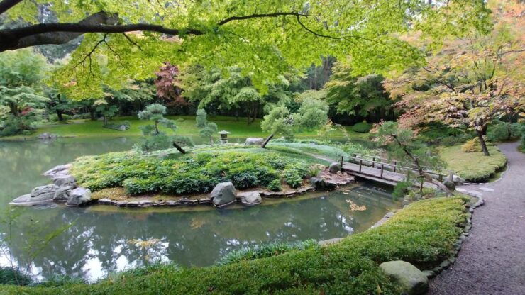Vancouver: Botanical Gardens Tour and Museum of Anthropology - Tour Overview