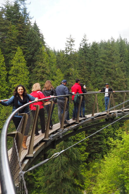 Vancouver City and Capilano Park Private Tour - Customer Reviews and Ratings