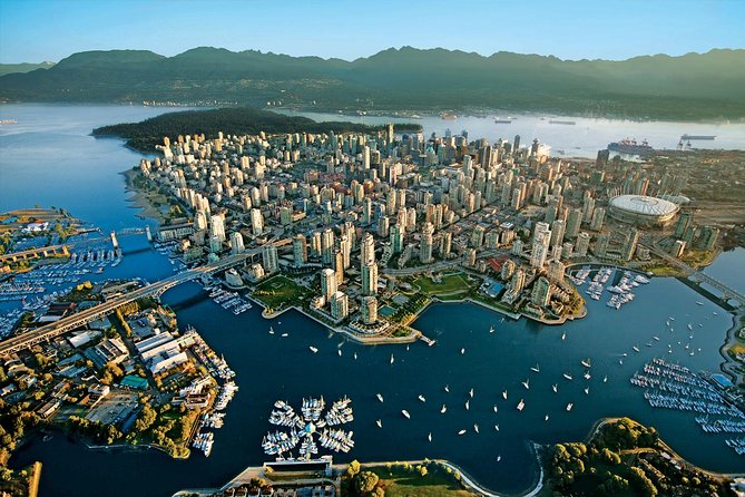 Vancouver City Sightseeing Tour: Granville Island & Stanley Park - Granville Island: A Vibrant Hub of Culture and Cuisine
