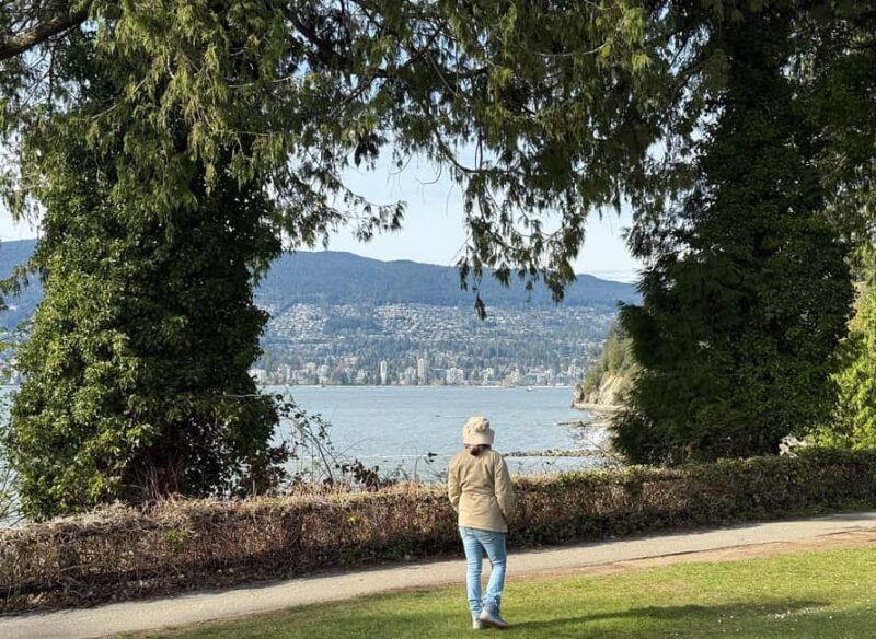 Vancouver City Tour+VipCar+Stanley Park+ChinaTown/SmallGroup - Good To Know
