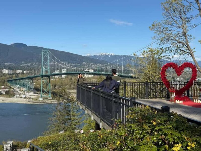 Vancouver City Tour+VipCar+Stanley Park+ChinaTown/SmallGroup - The Sum Up