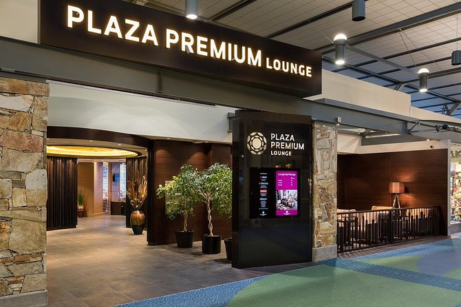 Vancouver International Airport Plaza Premium Lounge - Lounge Facilities