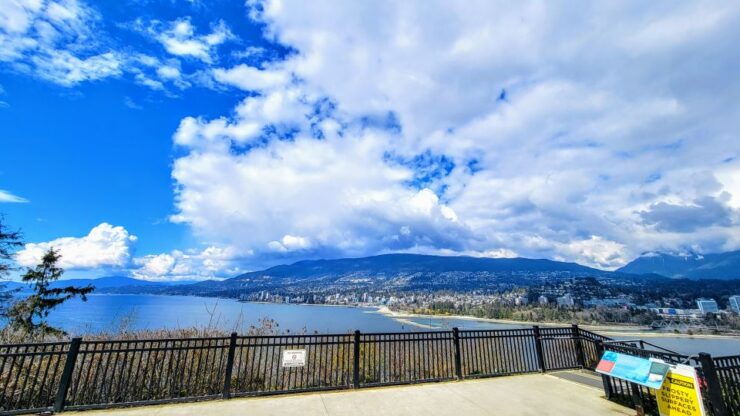 Vancouver Marvels: Private Day Tour Exploring 15 Attractions - Enchanting Totem Poles