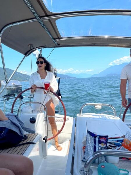 Vancouver: Mosquito Creek and English Bay Sailboat Cruise - Getting to the Marina